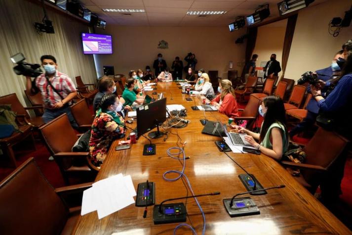 Diputadas retomaron debate sobre despenalización del aborto con la intervención del gobierno