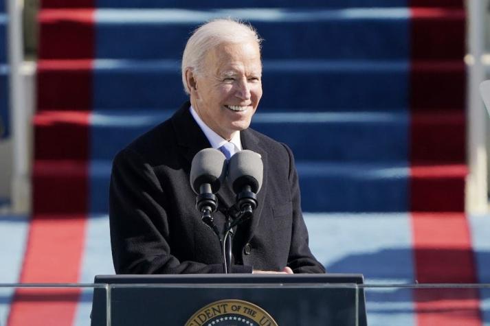 Joe Biden suspende pago de préstamos estudiantiles y mantiene tasa de interés en 0%