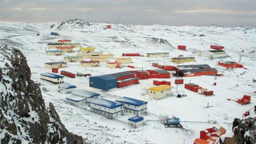 FACH confirma evacuación preventiva en Base Antártica de Chile tras terremoto 7