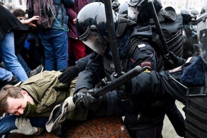 Más de 3.300 detenidos en Rusia por manifestaciones pro-Navalni