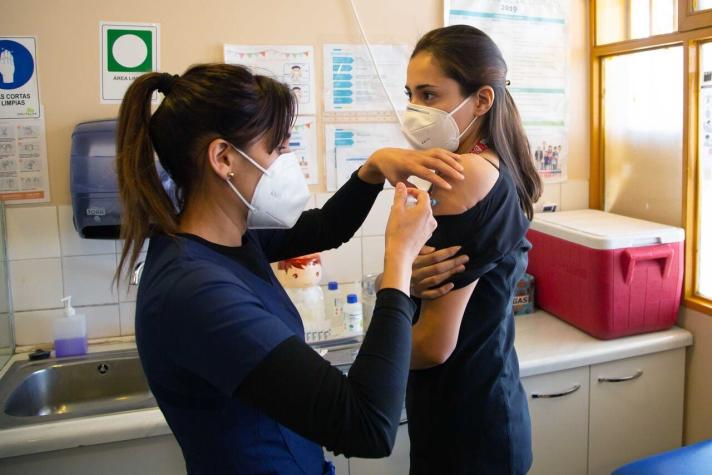 PODCAST: Mitos y verdades sobre el proceso de vacunación contra el COVID-19