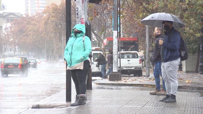 [VIDEO] Lluvias y tormentas eléctricas en pleno verano: llaman a no visitar sectores cordilleranos