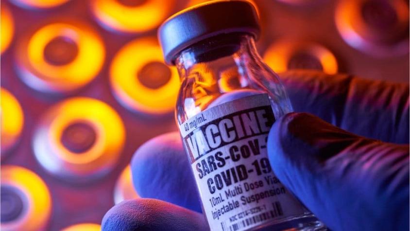 Vacunas: a qué se debe el secretismo que rodea los contratos entre los gobiernos y las farmacéuticas