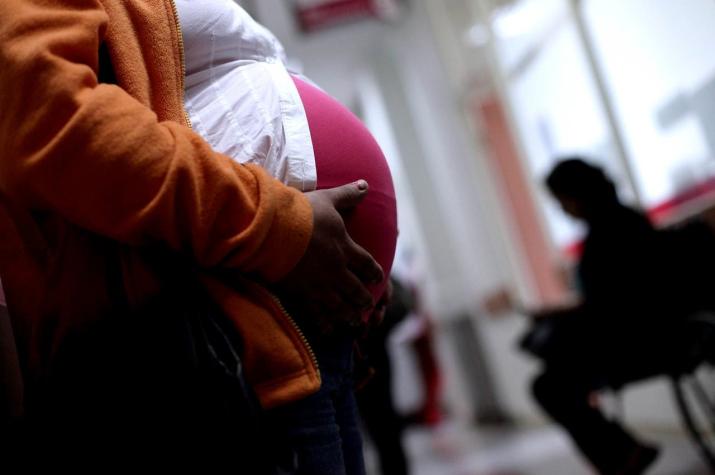 Vocales de Mesa: Senado aprueba excusar a embarazadas y madres de menores de dos años