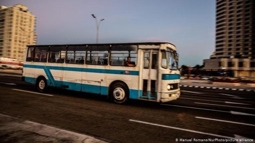 Diez maestros cubanos mueren en un accidente de autobús