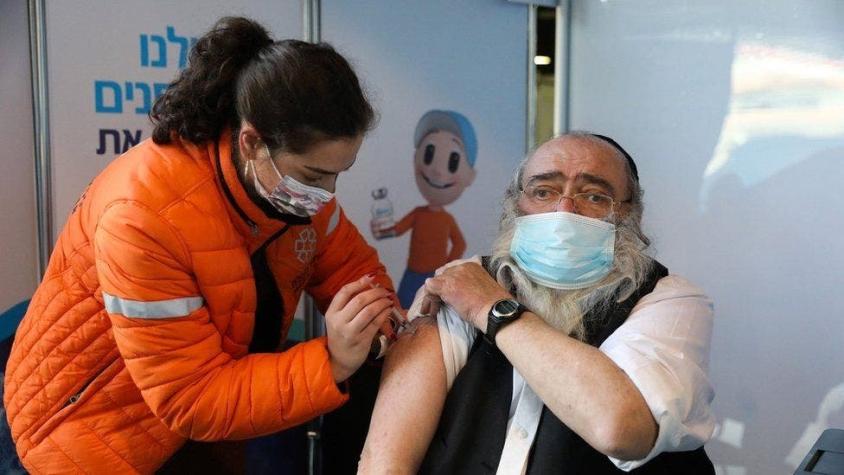 COVID-19: mortalidad se redujo un 98,9% entre los israelíes vacunados