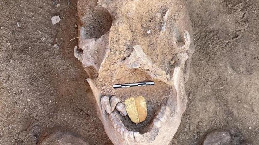 Momias de Egipto: descubren restos humanos con lenguas de oro "para hablar después de la muerte"