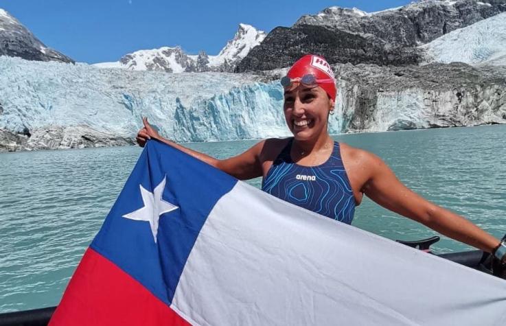 Nadadora Bárbara Hernández es escogida como la Mujer del Año por la Asociación Mundial
