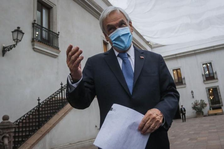 Piñera destaca primer día de vacunación en adultos mayores: “Significa una luz de esperanza”