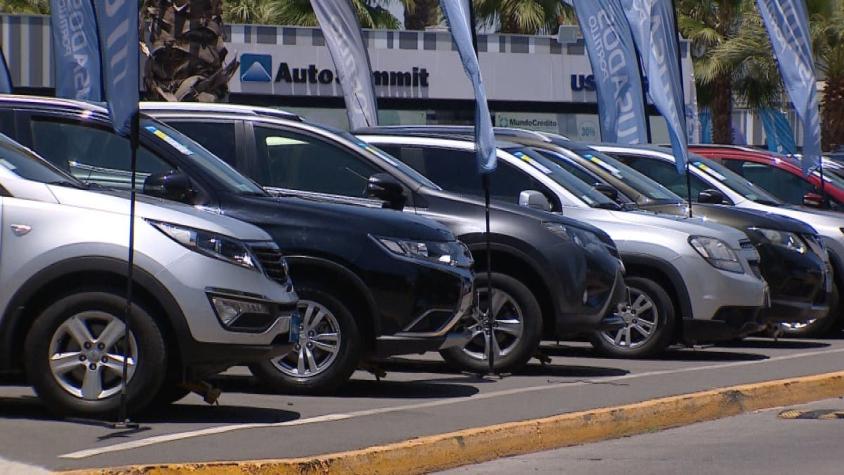 [VIDEO] El boom de los autos usados: Sus precios en 2021 siguen en alza