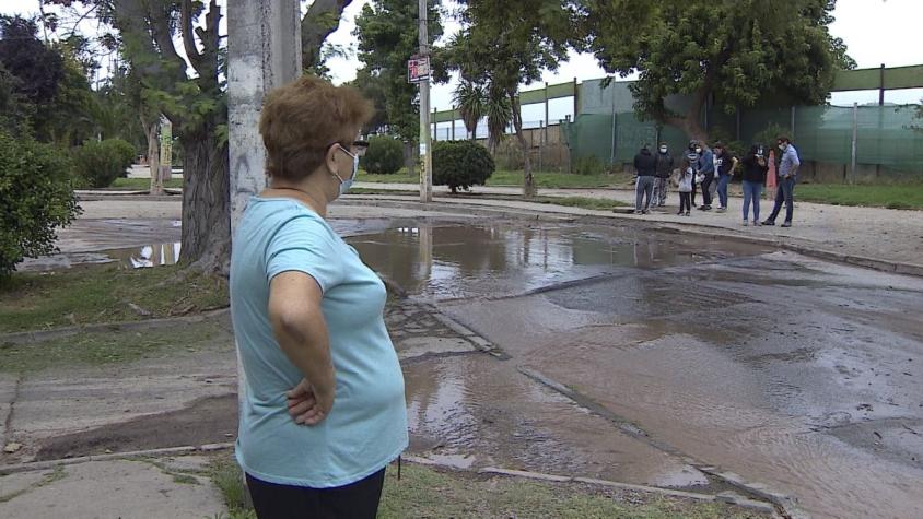 [VIDEO] "La Venecia de Maipú": Vecinos dicen que llevan años inundándose