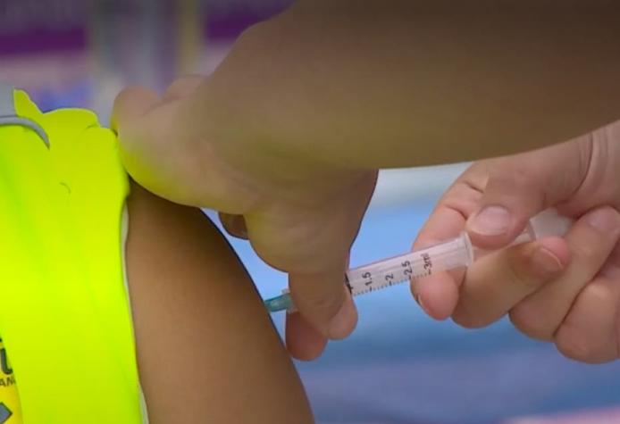 [VIDEO] 60 comunas decidieron seguir vacunando durante el fin de semana