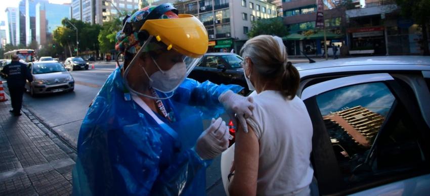 Chile suma casi un millón 300 mil personas vacunadas contra el coronavirus tras sexta jornada