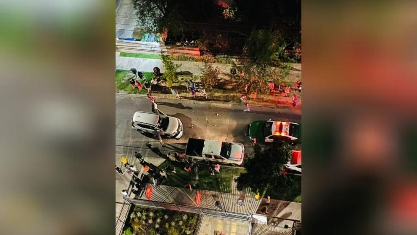 [VIDEO] Frustran encerrona en San Miguel: Vecinos lanzaron lámparas, frascos y hasta maceteros
