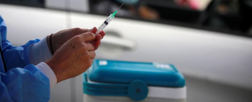 Llega a Chile nuevo cargamento de 160 mil dosis de la vacuna Pfizer para combate de la pandemia