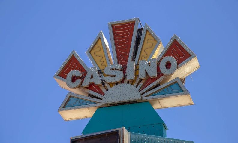Casinos ganaron la partida: Gobierno accede a que puedan abrir sus puertas en Fase 2