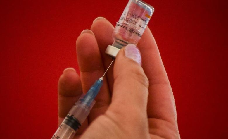 Este jueves inicia vacunación contra el COVID-19 a dializados y trasplantados