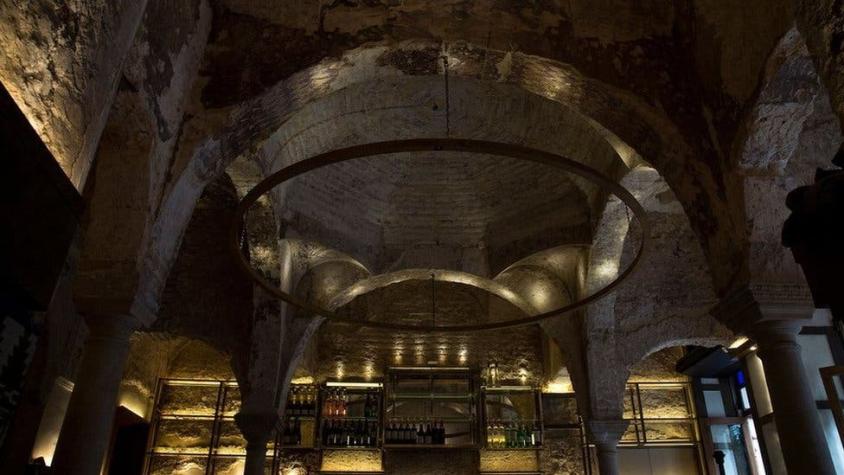 El fascinante hallazgo de un baño islámico del siglo XII en un bar de Sevilla