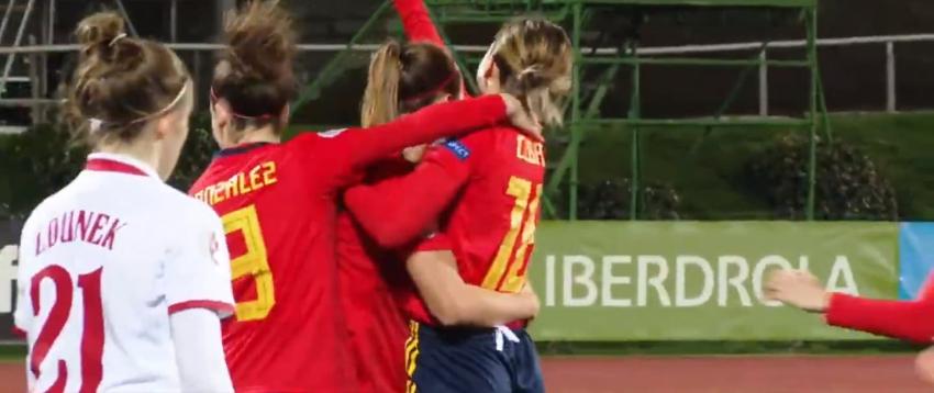 "Una madre se lo merece todo": así sorprendió defensa de la selección femenina de España a su mamá