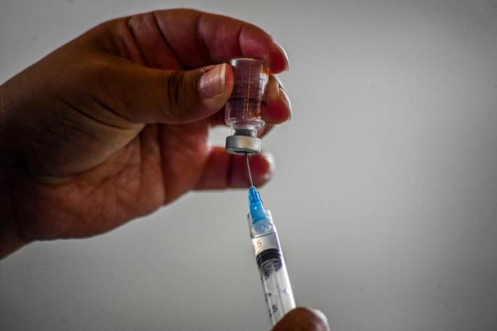 Más de 3,2 millones de personas se han vacunado contra el COVID-19 en Chile