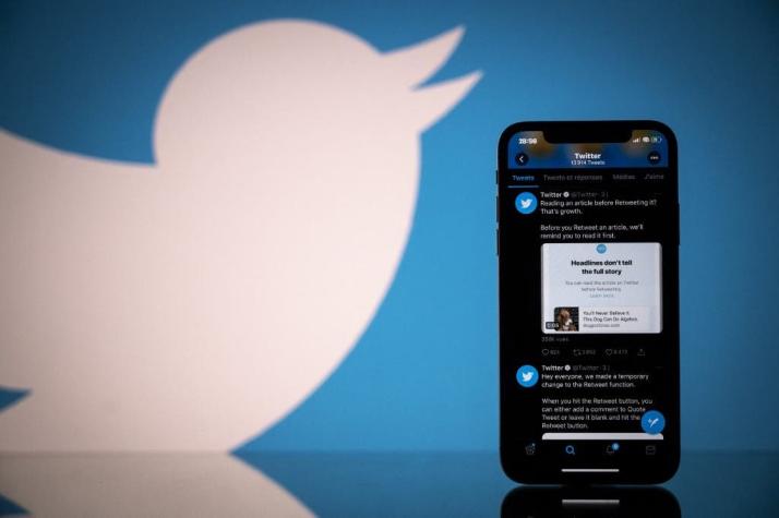 Rusia "ralentiza" el funcionamiento de Twitter y lo acusa de violar la ley rusa