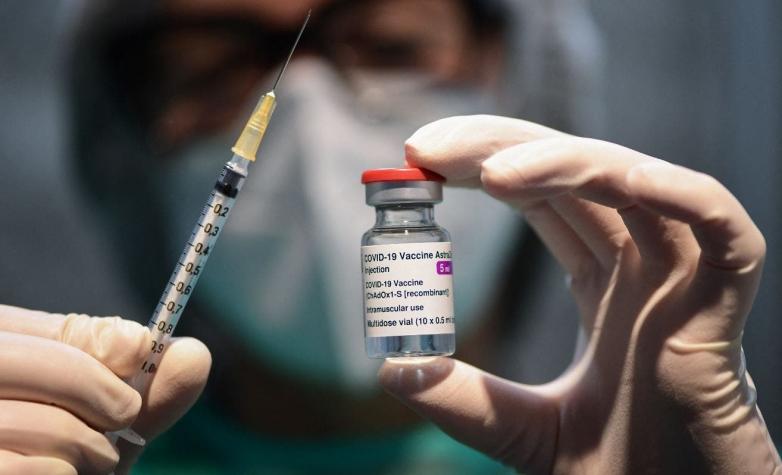 Dinamarca suspende vacuna de AstraZeneca por temor a la formación de coágulos sanguíneos