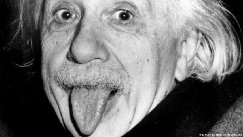 La historia detrás de la foto más icónica de Albert Einstein