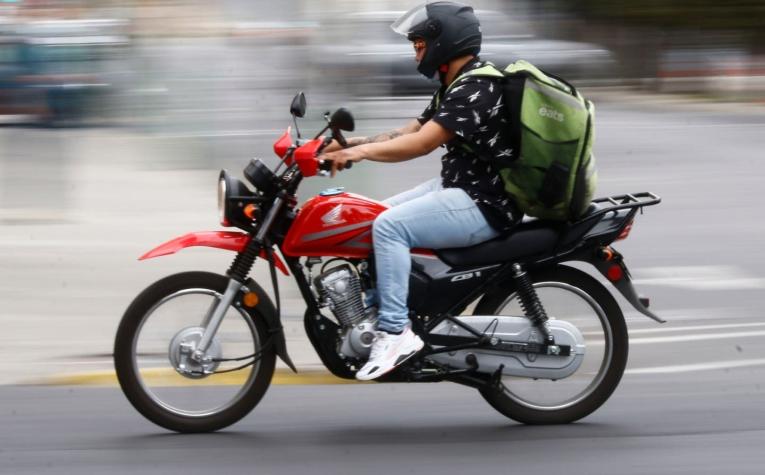 Trabajador de delivery murió tras caer de su motocicleta mientras huía de perros en La Serena