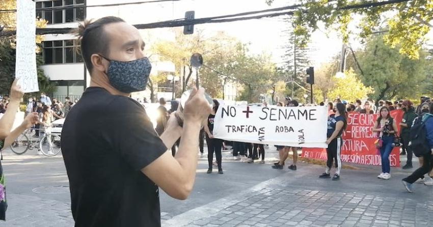 Defensora de la Niñez pide no manifestarse en residencia del Sename: podría perturbar a los menores