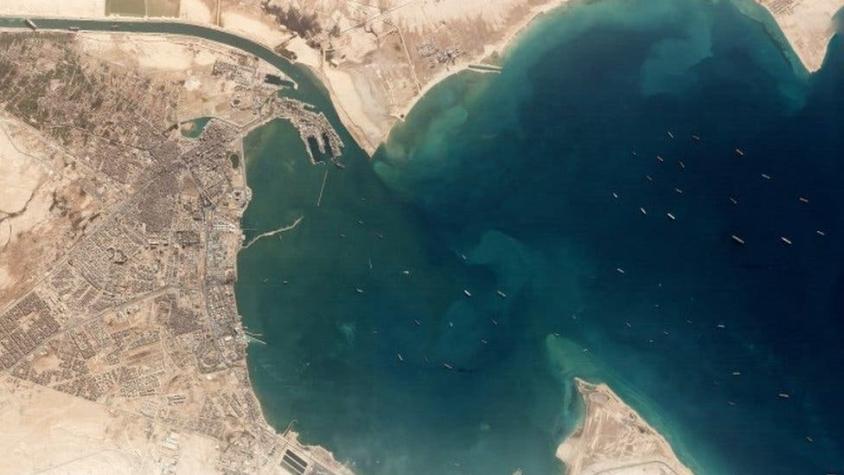 Canal de Suez: las impresionantes imágenes satelitales del impacto del bloqueo del Ever Given