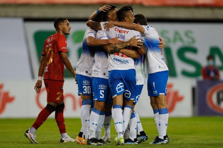 Universidad Católica debuta con triunfo ante Ñublense en trabajado partido en Chillán