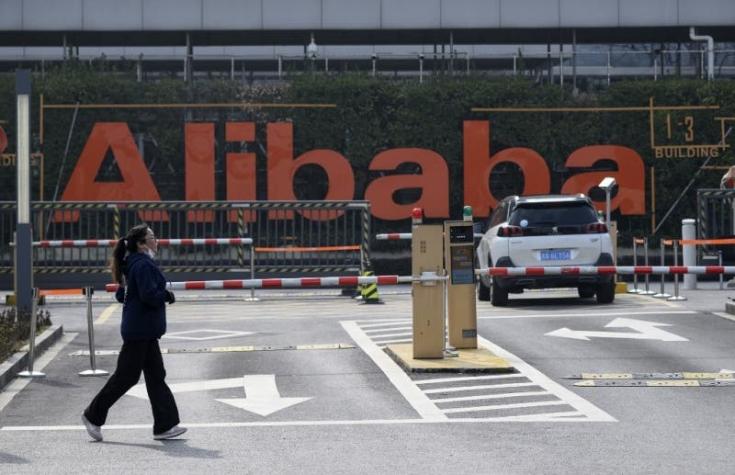 China multa con USD 2.780 millones a Alibaba por prácticas monopolísticas