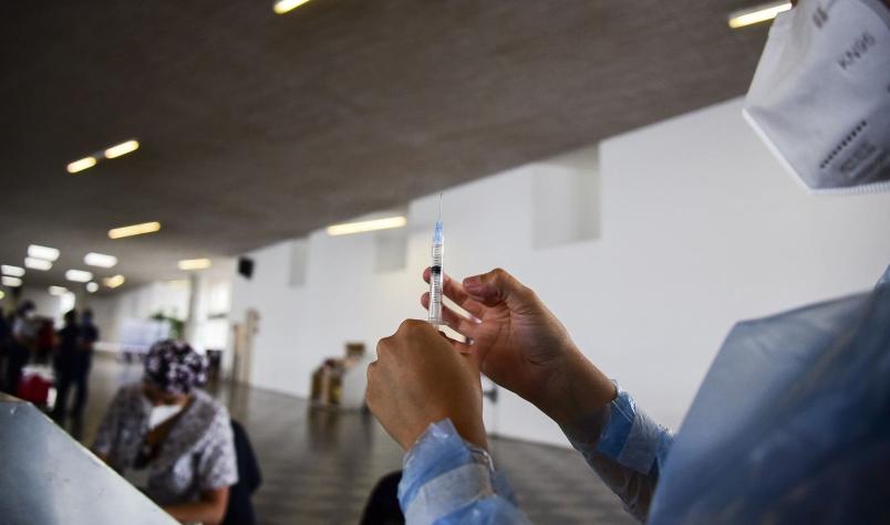 Eliminan test y cuarentena para viajeros en EE.UU. que hayan sido vacunados