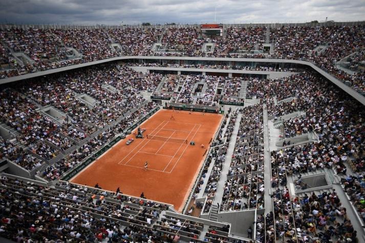 Torneo de tenis Roland Garros se retrasa una semana producto del COVID-19