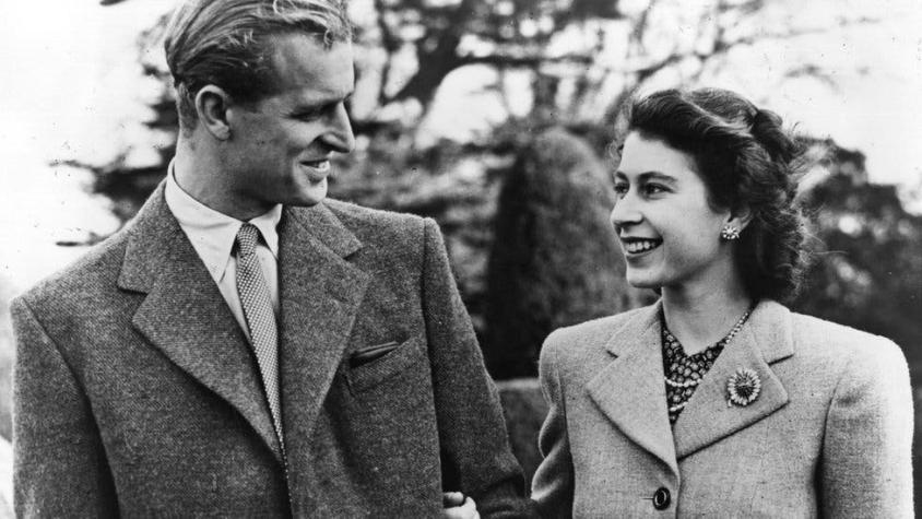 Príncipe Felipe: las imágenes de la historia de amor de más de 70 años con la reina Isabel II