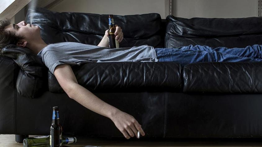 Por qué las consecuencias de llevar una vida sedentaria son "comparables con las de fumar"