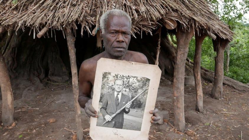 Príncipe Felipe: la tribu de Vanuatu que lamenta la muerte de su "dios"