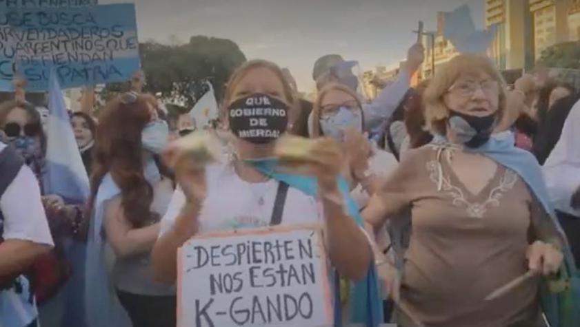 [VIDEO] Se intensifican protestas contra nuevas restricciones en Argentina