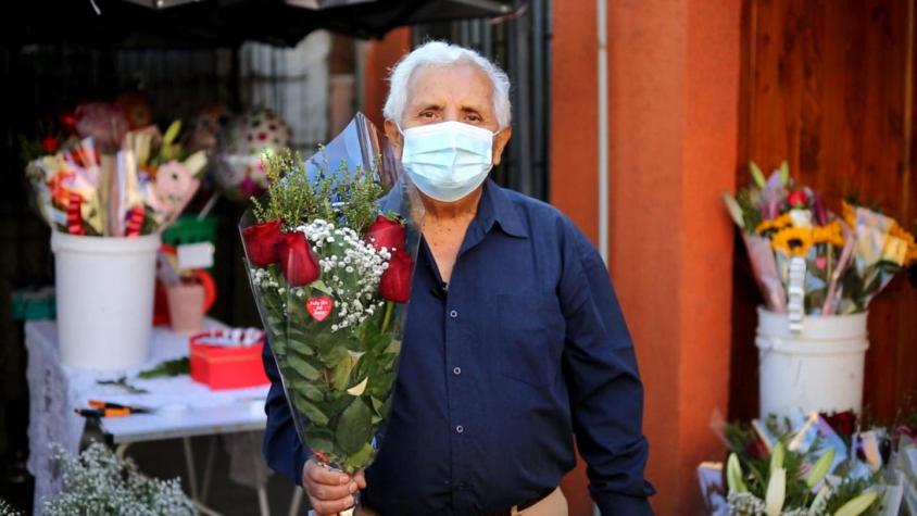 [VIDEO] #CómoLoHizo: El florista que se reinventó en Instagram