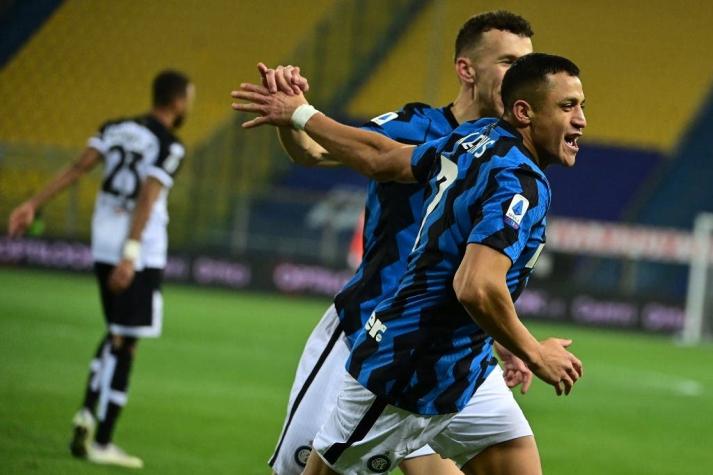 La formación del Inter de Alexis Sánchez para enfrentar al Napoli
