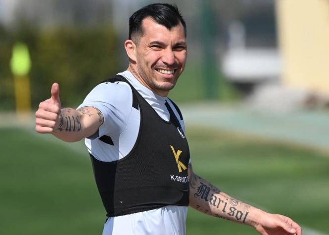 Gary Medel abre su canal de Twitch: "No soy tan bueno jugando, pero empeño le pongo"