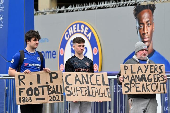Medios británicos aseguran que Chelsea estaría preparando su retirada de la Superliga europea