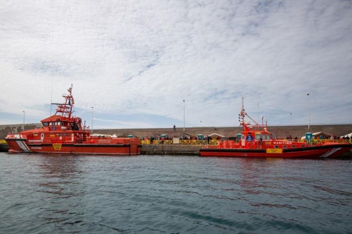 Encuentran 17 migrantes muertos en una embarcación frente a las costas de Canarias