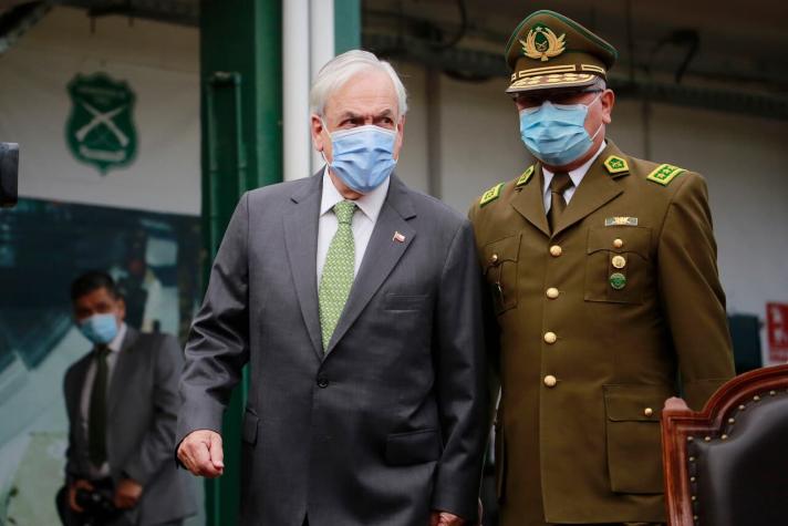 Piñera: "Carabineros y PDI son la primera línea en la defensa del orden público"