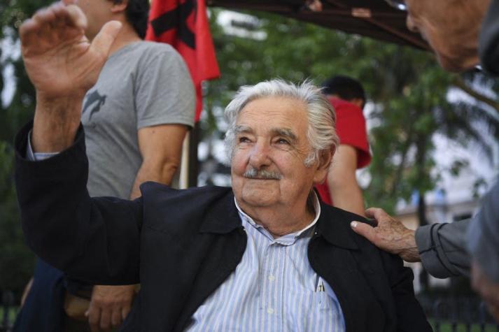 Ex presidente uruguayo Mujica operado de urgencia por una espina de pescado