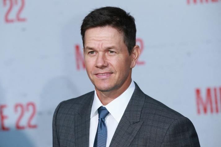 Se le borró el six-pack: Mark Wahlberg luce notorio aumento de peso por su nueva película