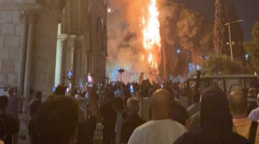 Incendio en el recinto de la Explanada de las Mezquitas en Jerusalén