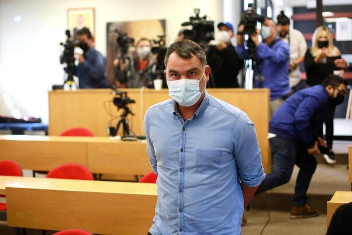 Diputado Macaya (UDI) se adelanta al Minsal y anuncia cambios en cuarentenas de su región Diputado Macaya (UDI) se adelanta al Minsal y anuncia cambios en cuarentenas de su región