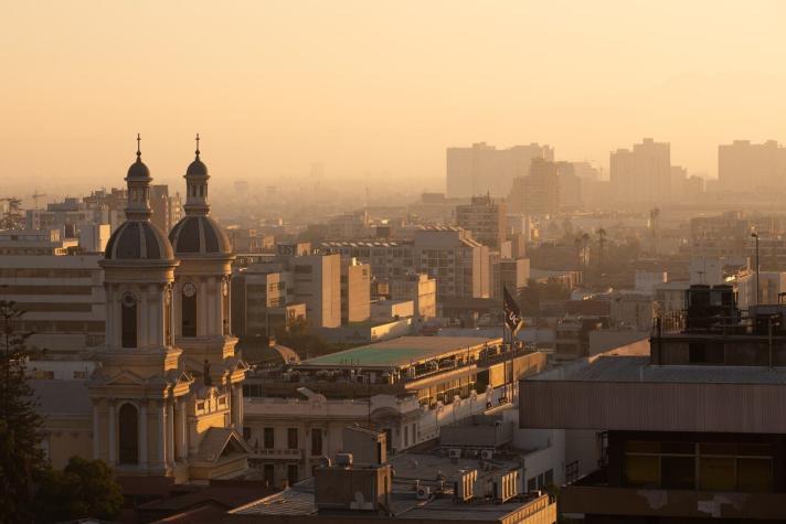 Intendencia decreta primera alerta ambiental del año para este viernes en la Región Metropolitana