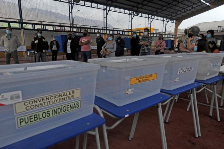 Elecciones 2021: Carabineros ha detenido a siete personas por negarse a ser vocal de mesa